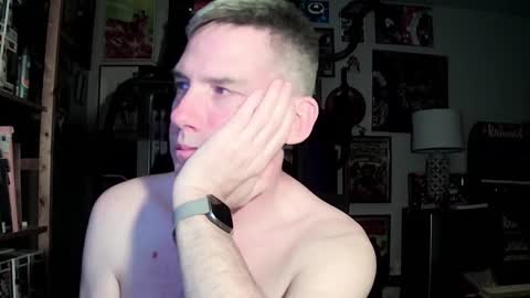 Snapshot of dix_handley_50 chatting on March 12, 3:24 am dix_handley_50 online show from March 12, 3:24 am