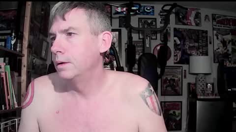 Snapshot of dix_handley_50 chatting on October 27, 12:31 pm dix_handley_50 online show from October 27, 12:31 pm