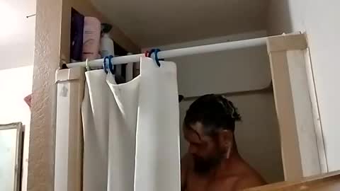 dixonbird41 online show from March 5, 8:10 am