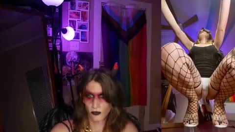 Rae online show from October 22, 12:44 am