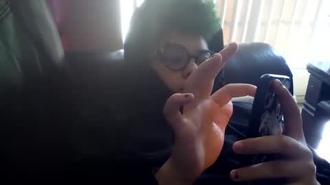 dizzinsweatyy online show from February 5, 7:40 pm