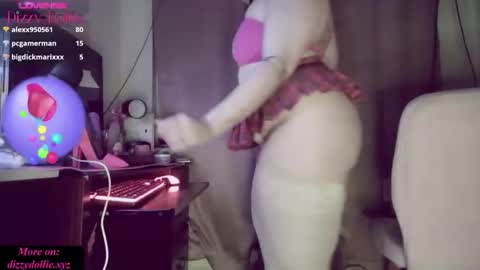 Dizzy Dollie online show from January 9, 2:25 am