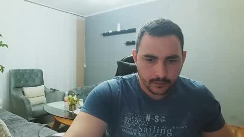 Snapshot of djmute chatting on April 18, 5:39 pm STR8 BOYv online show from April 18, 5:39 pm