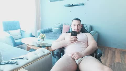 Snapshot of djmute chatting on April 29, 5:55 am STR8 BOYv online show from April 29, 5:55 am