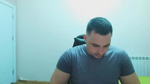 Snapshot of djmute chatting on May 19, 5:30 pm STR8 BOYv online show from May 19, 5:30 pm