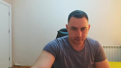 Snapshot of djmute chatting on May 20, 5:35 am STR8 BOYv online show from May 20, 5:35 am