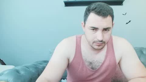 Snapshot of djmute chatting on June 9, 4:46 am STR8 BOYv online show from June 9, 4:46 am