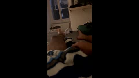 Snapshot of djokitche chatting on October 19, 4:07 pm djokitche online show from October 19, 4:07 pm