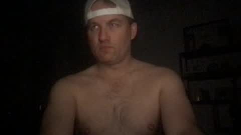 Snapshot of djswpy chatting on May 1, 7:46 am TriflinYoBitch online show from May 1, 7:46 am