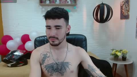 Snapshot of dmitrisanders1 chatting on March 4, 9:00 pm Maybe in pvt online show from March 4, 9:00 pm