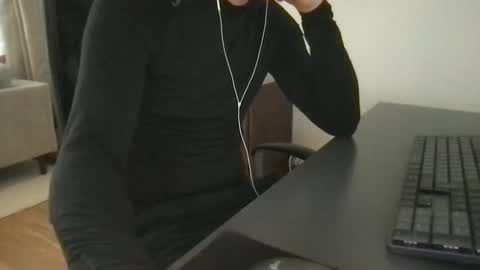 doctor_luv_69 online show from February 21, 10:38 am