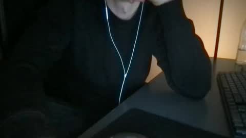 doctor_luv_69 online show from April 15, 9:48 pm