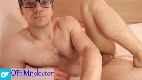 Snapshot of doctors_best_ chatting on May 15, 11:23 pm doctors best online show from May 15, 11:23 pm