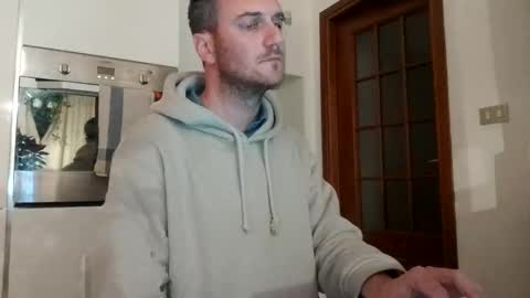 Snapshot of dogdammit chatting on December 27, 6:53 pm dogdammit online show from December 27, 6:53 pm