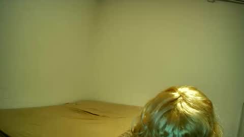 Snapshot of doggy7style chatting on October 21, 6:08 pm Carolina online show from October 21, 6:08 pm