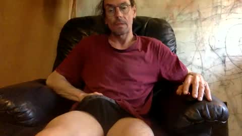 Snapshot of dogstarmanitee chatting on October 19, 6:25 am dogstarmanitee online show from October 19, 6:25 am