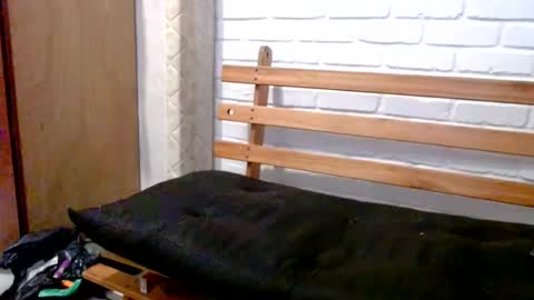 Snapshot of dogtattoo77 chatting on October 27, 12:36 am dogtattoo77 online show from October 27, 12:36 am