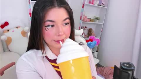 Snapshot of dolce_antonellaa chatting on February 18, 3:24 am antonella online show from February 18, 3:24 am