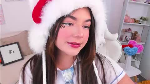 Snapshot of dolce_antonellaa chatting on February 19, 3:13 am antonella online show from February 19, 3:13 am