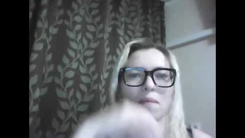 dolce_tempt online show from December 17, 6:47 pm