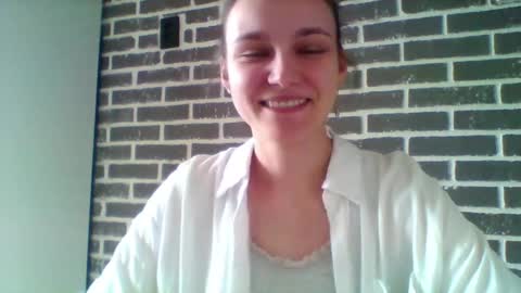 Snapshot of dolcezza_ chatting on April 8, 11:21 am dolcezza_ online show from April 8, 11:21 am