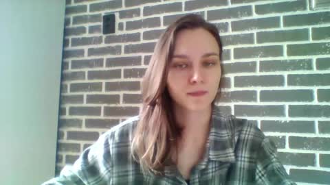 Snapshot of dolcezza_ chatting on April 25, 9:34 am dolcezza_ online show from April 25, 9:34 am