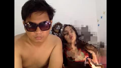 Snapshot of dolfvlucy chatting on December 3, 1:54 pm dolf william online show from December 3, 1:54 pm