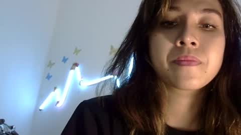 Snapshot of dolfvlucy chatting on January 24, 10:21 am dolf william online show from January 24, 10:21 am