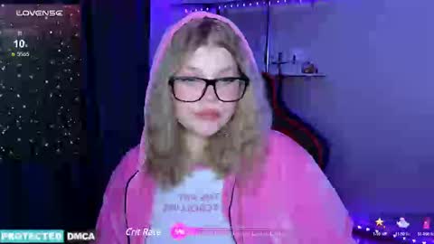 Snapshot of doll_chloe_ chatting on December 29, 9:20 pm Chloe online show from December 29, 9:20 pm