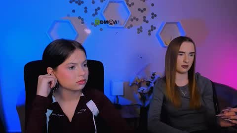 Snapshot of doll_vey chatting on November 24, 7:57 pm doll_vey online show from November 24, 7:57 pm