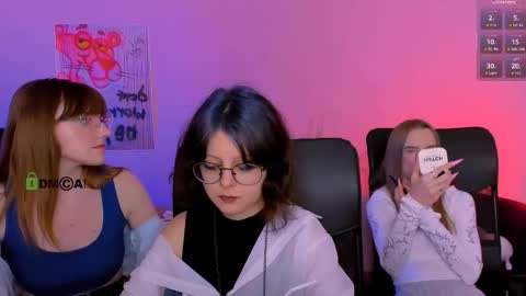 Snapshot of doll_vey chatting on December 21, 8:38 pm doll_vey online show from December 21, 8:38 pm