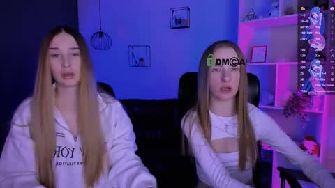 Snapshot of doll_vey chatting on February 10, 9:46 am doll_vey online show from February 10, 9:46 am