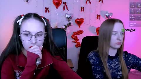 Snapshot of doll_vey chatting on February 16, 8:05 pm doll_vey online show from February 16, 8:05 pm