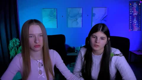 Snapshot of doll_vey chatting on February 17, 8:26 pm doll_vey online show from February 17, 8:26 pm