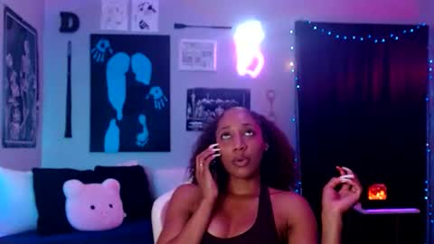 Snapshot of dollfacebeauty_x chatting on June 8, 1:28 am Princess DollfaceBeauty online show from June 8, 1:28 am