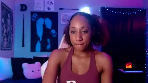 Snapshot of dollfacebeauty_x chatting on June 14, 3:30 am Princess DollfaceBeauty online show from June 14, 3:30 am