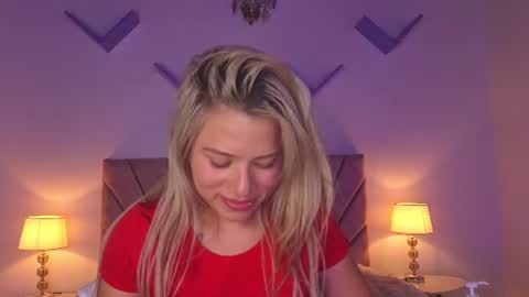 Snapshot of dollfaceink chatting on June 11, 2:53 am DollFaceInk online show from June 11, 2:53 am