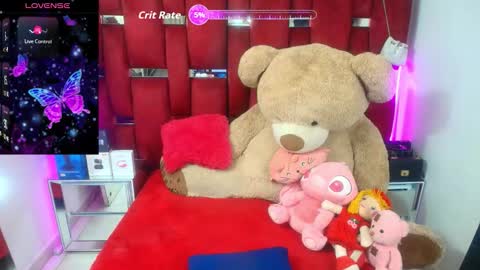 Snapshot of dollfire_bigass chatting on February 25, 2:43 am ginna online show from February 25, 2:43 am