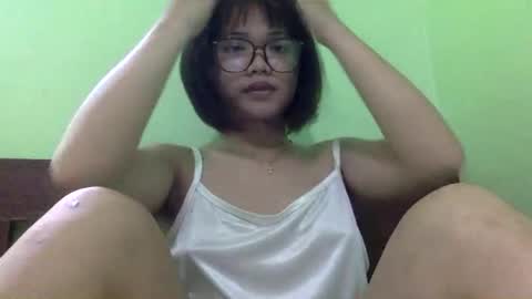 Snapshot of dollhousemariamadness chatting on March 2, 3:30 am maria online show from March 2, 3:30 am