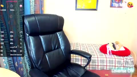 Snapshot of dollkatya chatting on July 27, 6:42 am Kate online show from July 27, 6:42 am