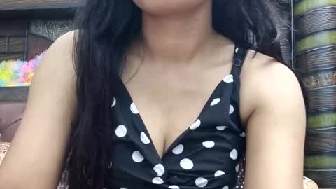 Snapshot of dollmeenu chatting on September 11, 5:29 am dollmeenu online show from September 11, 5:29 am