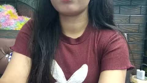 Snapshot of dollmeenu chatting on November 2, 9:44 am dollmeenu online show from November 2, 9:44 am