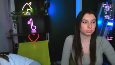 dolly_sunshine online show from April 3, 11:30 am