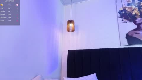 Call me Zoe  online show from February 28, 9:54 am