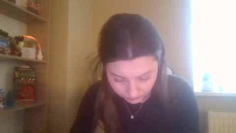 DollyRoma online show from December 18, 9:59 am