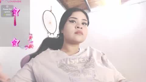 Snapshot of dollysweet666 chatting on July 19, 8:34 pm dollysweet666 online show from July 19, 8:34 pm