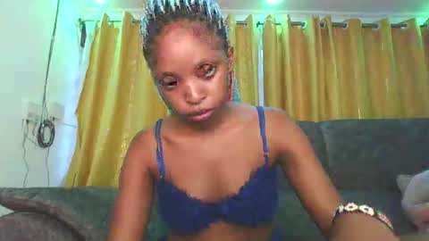 Snapshot of dollythegirl chatting on May 17, 2:46 pm kadolly online show from May 17, 2:46 pm