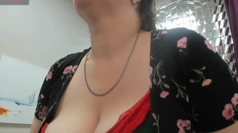 Snapshot of doloressea chatting on February 16, 5:15 am DoloresSea online show from February 16, 5:15 am