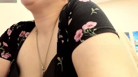 DoloresSea online show from November 30, 5:44 am