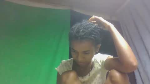 doloresslu online show from March 31, 5:41 am